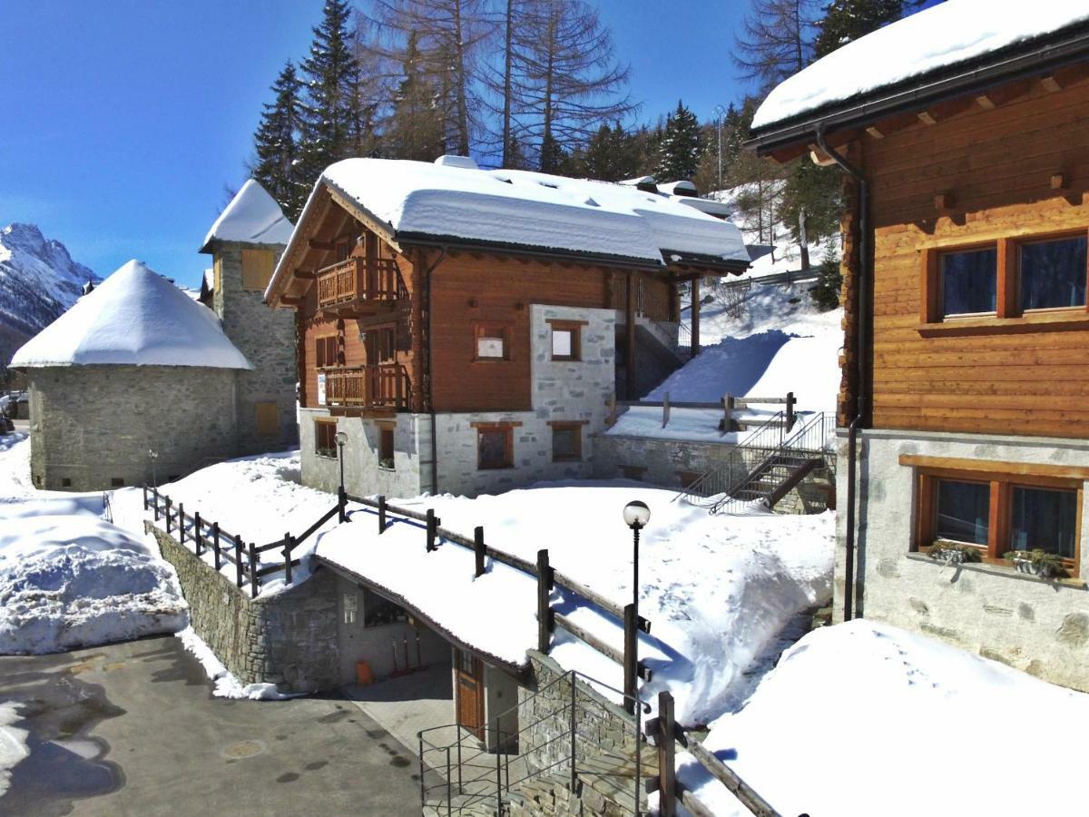 Chalet Selva Appartement Isolaccia Buitenkant foto